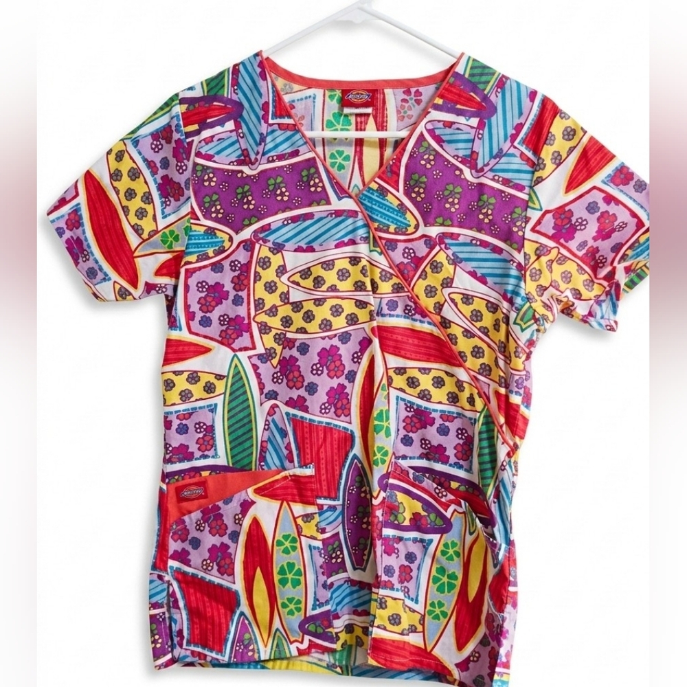 Dickies XS V-Neck Scrub Top | Vibrant Retro Abstract Floral | 2 Pockets - Picture 2 of 9